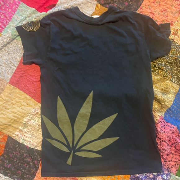 GILDAN Nectarpox.com short sleeve tee. EUC - Picture 2 of 4